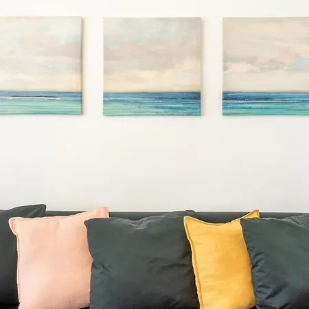 In The Center Of Daire Lisboa