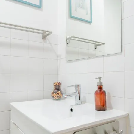 Daire In The Center Of